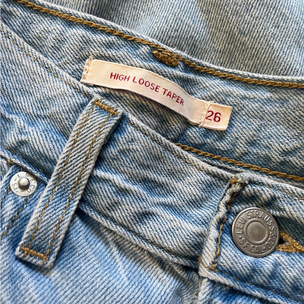 LEVI’S High Loose Taper Jeans in size 26 - Picture 4 of 6